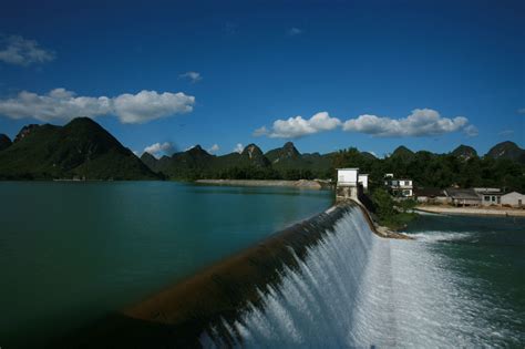 行走自贡：大山铺永和水库堰坝桥__财经头条