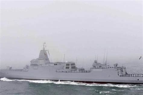 视频来了！我国南昌舰在日本海实弹射击演练-大河新闻