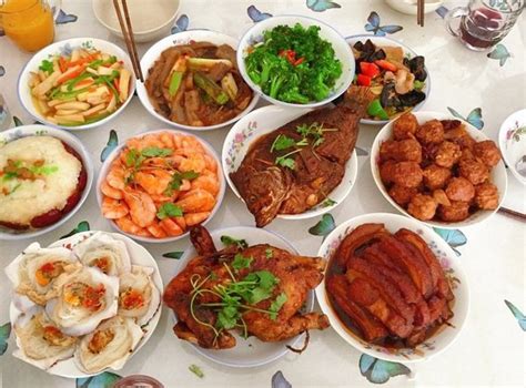 春节吃什么传统食物？ 解读中国春节食俗