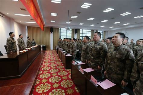 中国军队下辖42个警备区, 警备区和军分区, 到底有什么区别?|警备区|军分区|战区_新浪新闻