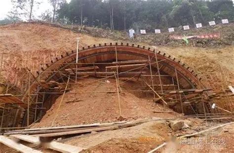 隧道管棚管 - 产品展示 - 沧州市金响声测管厂家