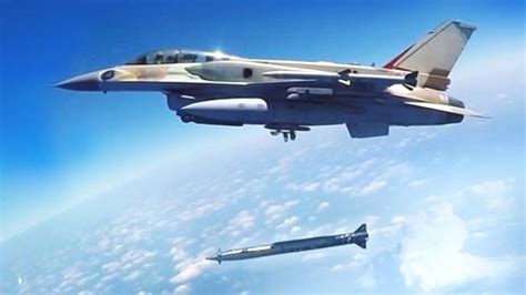 土耳其击落第三架叙战机 摧毁叙军俄制防空系统_凤凰网