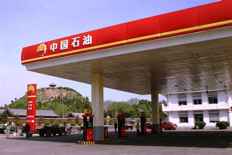 加油站设计案例效果图_美国室内设计中文网