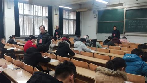 学校领导带队进行期末考试巡考-北京师范大学珠海分校 | Beijing Normal University,Zhuhai