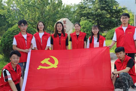 马克思主义学院举行学生党员入党宣誓仪式-河南大学新闻网