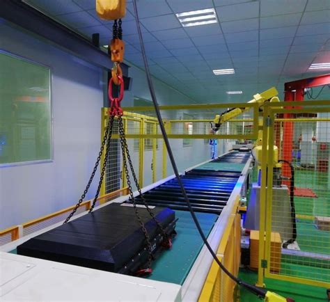 重型设备吊装上楼定位安装-全球机械网
