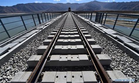 First cross-river bridge on Lhasa-Nyingchi section of Sichuan-Tibet ...