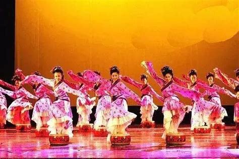 北京舞蹈学院：中国古典舞剧《粉墨》 - 舞蹈图片 - Powered by Chinadance.cn!