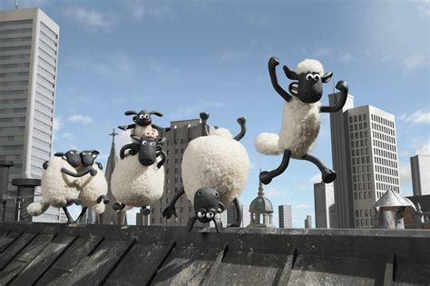 《小羊肖恩2：末日农场》电影海报