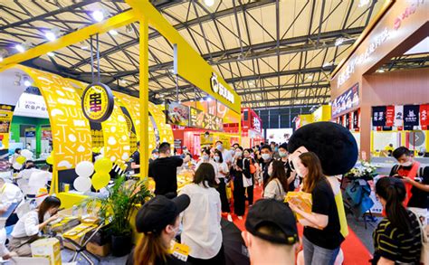 2020第9届广州国际餐饮连锁加盟展览会|8月28日 - 前瞻峰会