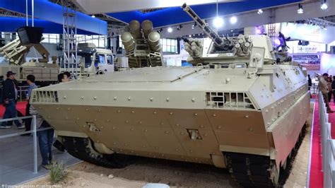 中国最新外贸型履带式步兵战车VN12，在世界上处于第几梯队_综合国力