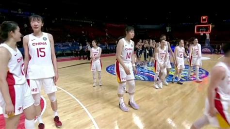 亚运赛场直击：中国女篮小组赛大胜日本_新体育网