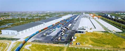 济南中欧班列推动外贸大幅增长，济南集结中心国际多式联运枢纽项目签约