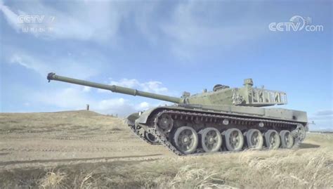 高清:俄军新型T-14坦克全方位展示--军事--人民网