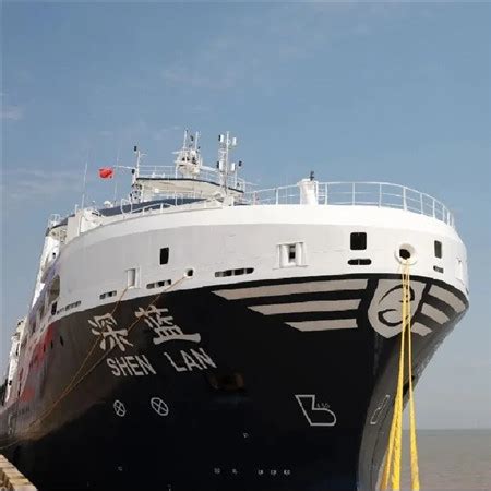 具备尾气处理能力的国内最大功率全回转拖船顺利启航 - 在建新船 - 国际船舶网