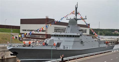 俄罗斯海军小型化后的最新力作，小舰重装备的22800型护卫舰