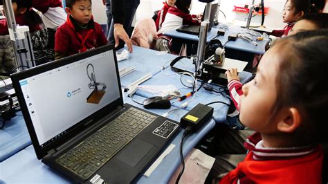 蘑菇云创客教育 – 上海智位机器人股份有限公司