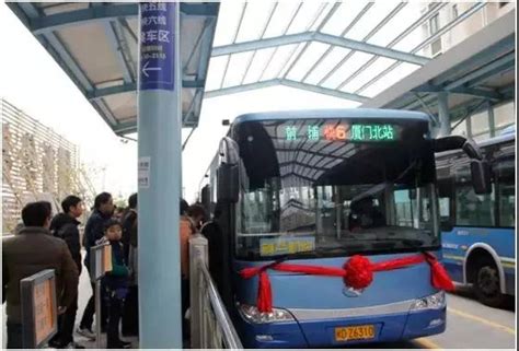 国内首个地铁BRT公交智慧信息屏在厦门正式启用