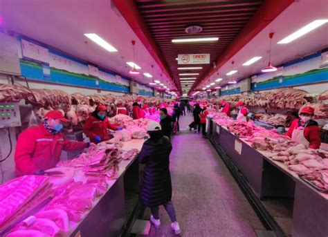 探访北京新发地：猪肉价格“飘绿” 保供稳价显效 - 猪好多网