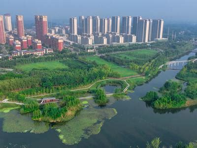 安徽亳州：城市公园 秋景如画-人民图片网