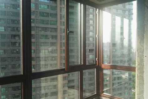 夹胶玻璃窗隔音效果与其它玻璃区别-武汉市超峰玻璃有限公司