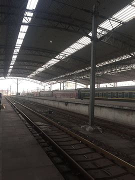 2023去火车站的路上订第二天南昌到萍乡的票，高铁票只能选择商务座，吃土的二人选择了火车出行_阜阳站-评论-去哪儿攻略