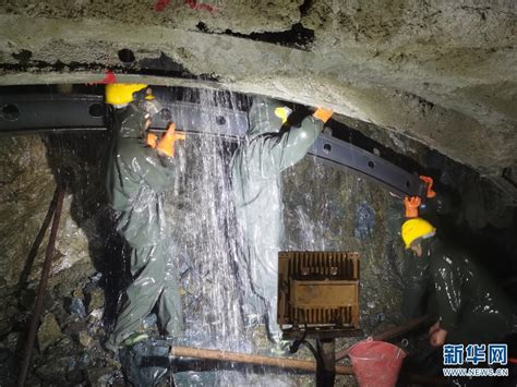 严重积水超70小时，郑州京广路隧道排水清淤有多难_新闻频道_中国青年网