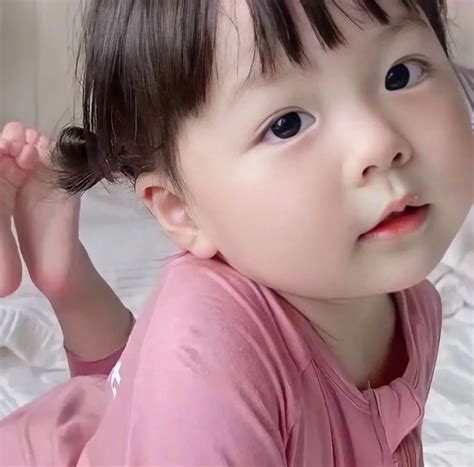 可爱甜美女生头像丸子头