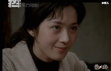 《大桥下面》中的女主角秦楠(龚雪饰)图片