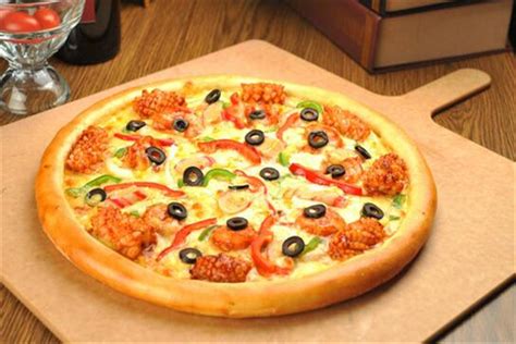 披萨加盟前景广阔 拉丝维斯披萨受欢迎_河南频道_凤凰网