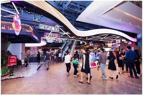 深圳布吉万象汇开业8个月销售12亿 1801街区下半年亮相-派沃设计
