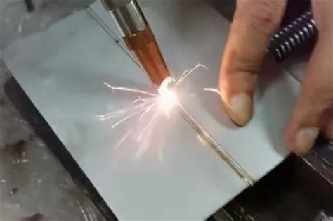 铝焊小教程，很简单，不用请人修理自己动手吧_腾讯视频