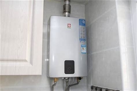 2013燃气热水器排行榜/燃气热水器品牌排名-中国建材家居网