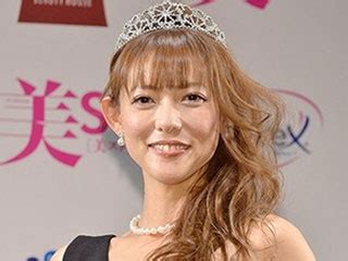 “日本国民美魔女”大赛 43岁主妇夺冠_ 视频中国