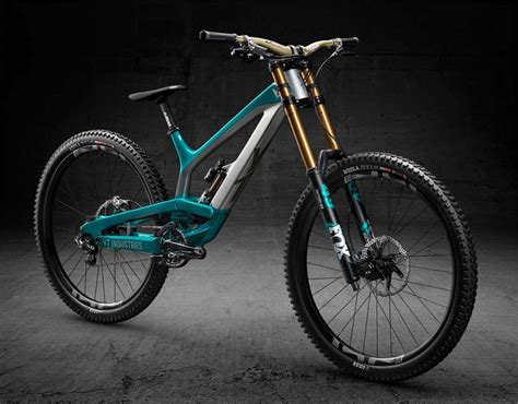 YT’s new Capra Core 1 is a low-cost enduro sled - MBR