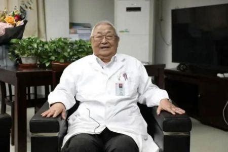 5月20日中国眼科医学界泰斗夏德昭逝世，享年104岁，如何评价他的一生？