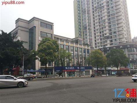 重庆北碚步行街8米+门头商铺直租_租金面议_重庆亿铺网