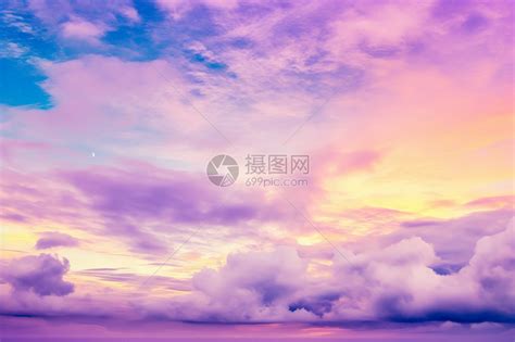梦幻的紫色天空图片素材-正版创意图片600166485-摄图网