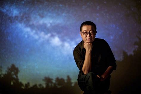 刘慈欣《三体》获雨果奖 为亚洲首次获奖