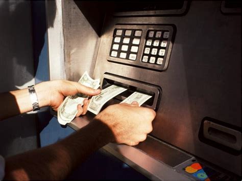 银行ATM渗透测试 1小时之内任何机型都能拿钱走人 - 月兔网络编程 ...