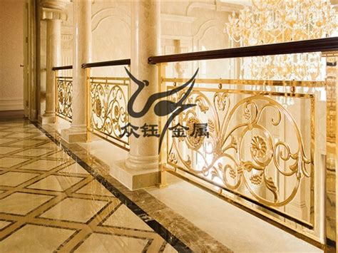 上海宝山区定制款铝艺楼梯扶手-欧式工程家装栏杆_众钰金属-站酷ZCOOL