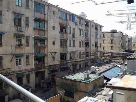 上海豪宅边“拆不动”的老破小公寓，原来是最早通水通气的文物