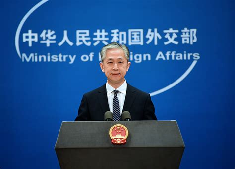 英国外交大臣称中国不按规则办事将难成大国，汪文斌回应！__财经头条