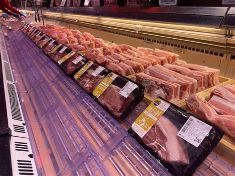 2022年全球肉类价格创历史新高__财经头条