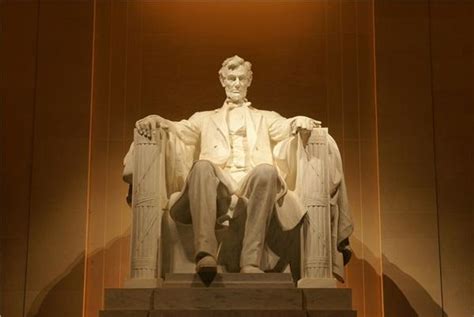 超越华盛顿成为美国最伟大总统 总统排名中位居第一 林肯做了什_移号推荐信