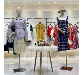 新春走基层||河南周口：服装市场销售“旺”-中国着装