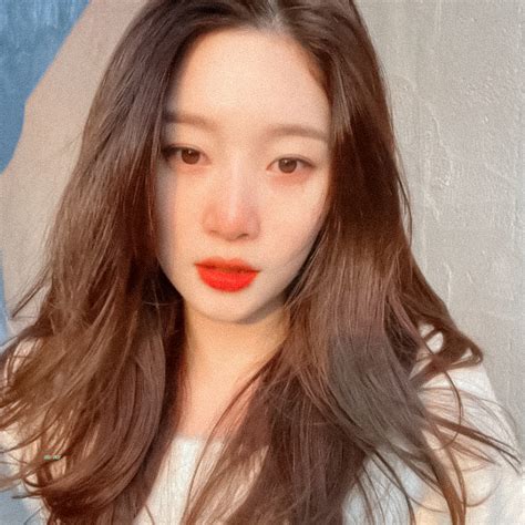 李采妍头像图片