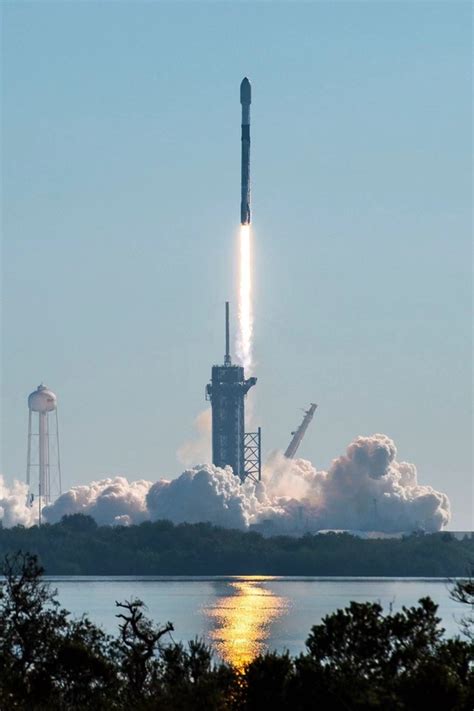 SpaceX拿下35億美元合同 再為NASA完成三次載人航天任務 - mrrrc