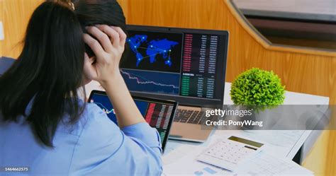 Stock Market Analyst High-Res Stock Photo - Getty Images
