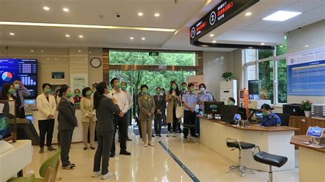 杭州西湖风景名胜区政务服务中心新大厅亮相